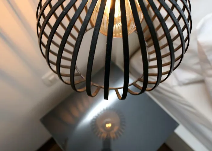 Apartment Marton & Martinis Superior - Spacious One-room - Excellent Location Within Walking Distance Of Diocletian's Palace And Bacvice - The Restaurants Within Walking Distance Split